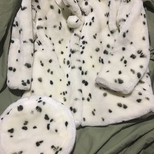 “Happy Place” kids Dalmatian-print coat & hat set size: 5XL (barely been worn)